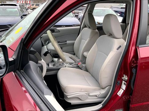 Used 2013 Subaru Forester 2.5X image 8