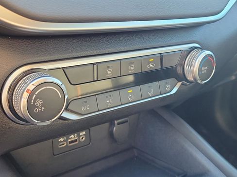 Used 2019 Nissan Altima 2.5 SR image 24