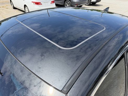 Used 2021 Lexus ES 350 w/ Premium Package FWD image 9