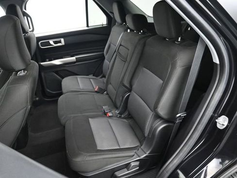 Used 2022 Ford Explorer XLT w/ Class IV Trailer Tow Package image 24