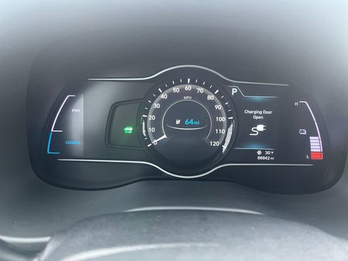 Used 2020 Hyundai Kona Limited image 20