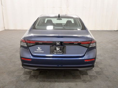 New 2025 Honda Accord SE image 6