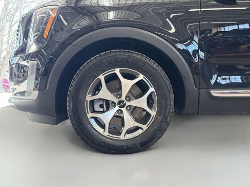 Used 2022 Kia Telluride EX w/ Towing Package image 36