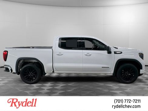 Used 2025 GMC Sierra 1500 Elevation AWD/4WD image 6