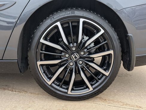 Used 2024 Honda Accord Touring image 35