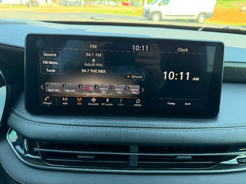 Used 2023 INFINITI QX60 Sensory w/ Vision Package AWD/4WD image 37