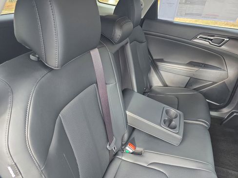 New 2026 Kia Sportage EX image 11