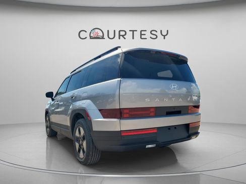 New 2026 Hyundai Santa Fe SEL image 3
