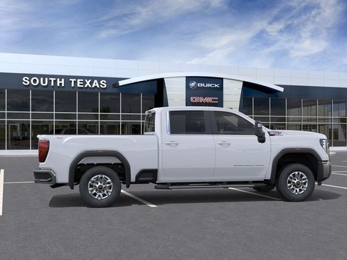 New 2026 GMC Sierra 2500 SLE w/ Preferred Package AWD/4WD image 5