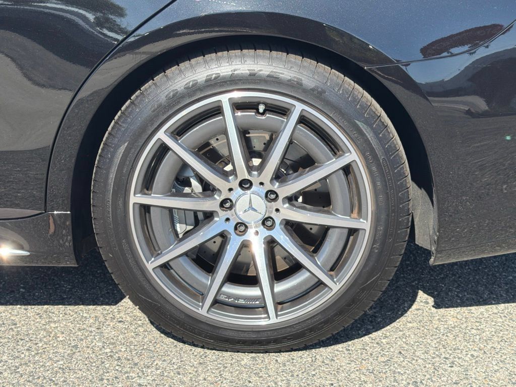 Used 2026 Mercedes-Benz S 63 AMG S image 17