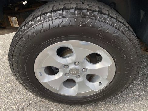 Used 2014 Jeep Wrangler Unlimited Sahara w/ Connectivity Group image 22