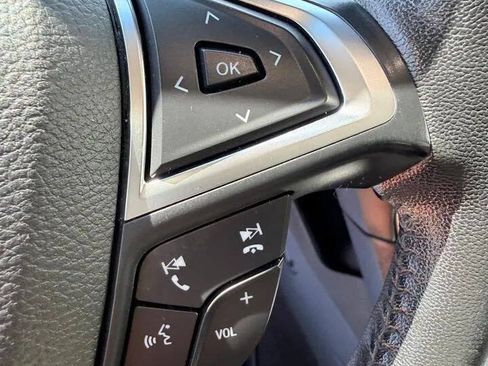 Used 2019 Ford Edge SEL w/ Equipment Group 201A FWD image 23