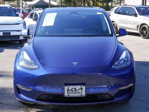 Used 2023 Tesla Model Y Long Range image 11