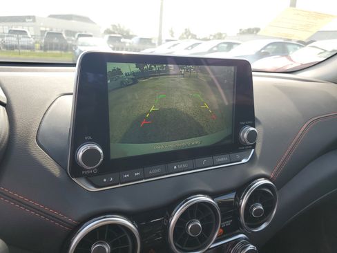 New 2025 Nissan Sentra SR w/ Trunk Package image 16