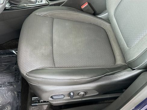 Used 2023 Buick Encore GX Preferred w/ Cold Weather Comfort Package AWD/4WD image 25
