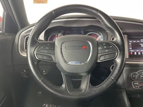 Used 2022 Dodge Charger SXT image 8