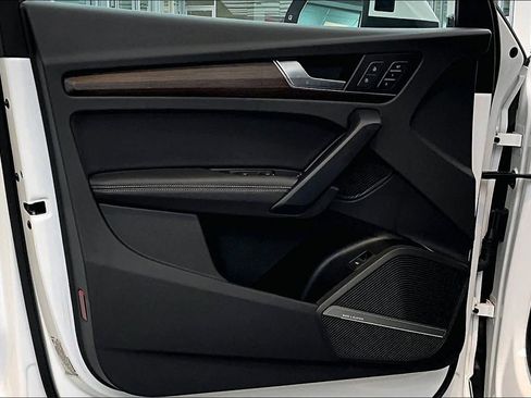 Used 2023 Audi Q5 2.0T Premium Plus w/ Premium Plus Package image 23