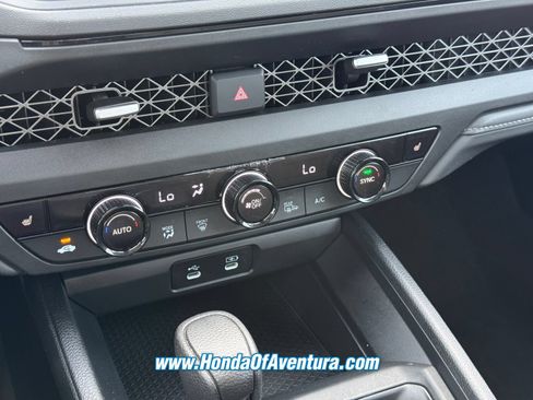 Certified 2025 Honda Accord SE image 21