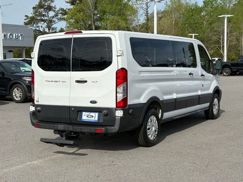 Used 2018 Ford Transit 350 XLT RWD image 5
