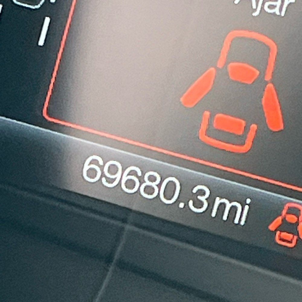Used 2019 Ford Fusion Titanium FWD image 8