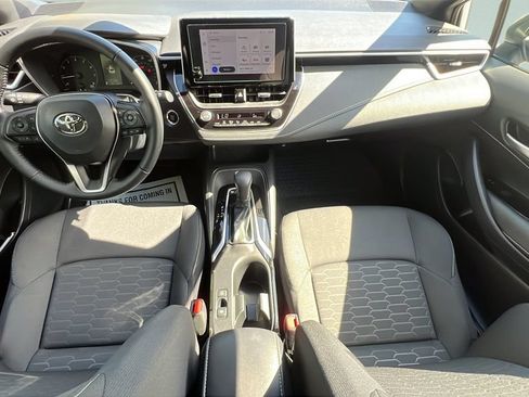 Certified 2025 Toyota Corolla SE FWD image 10