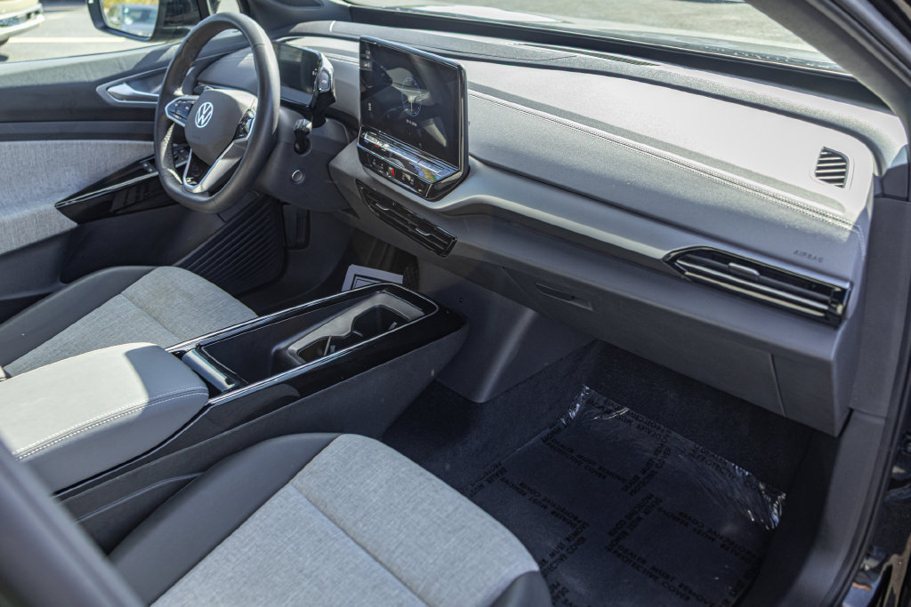 Certified 2023 Volkswagen ID.4 Pro RWD image 30