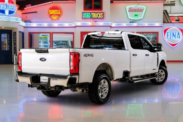Used 2025 Ford F250 XLT AWD/4WD image 3