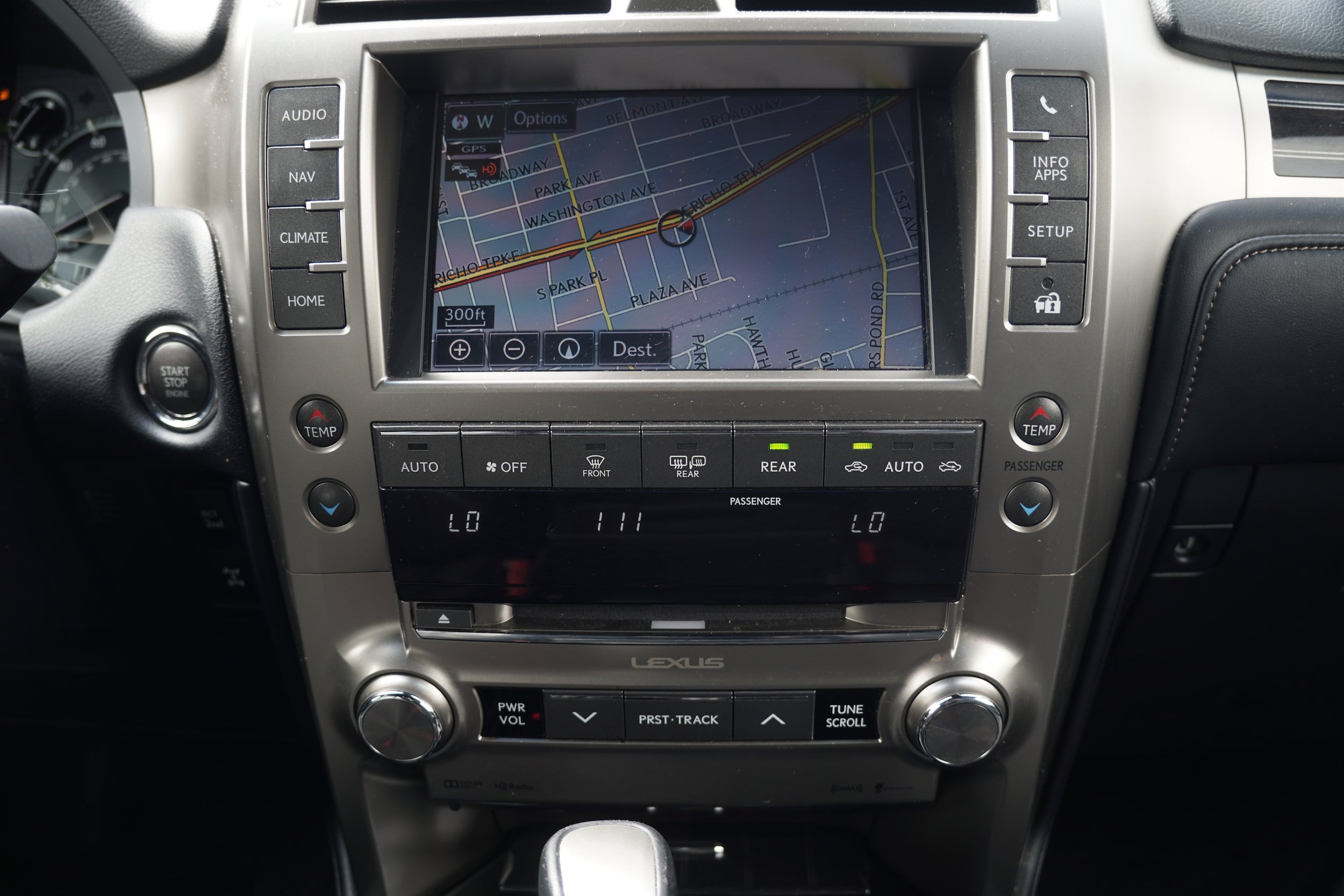 Used 2020 Lexus GX 460 Premium w/ Premium Package AWD/4WD image 30