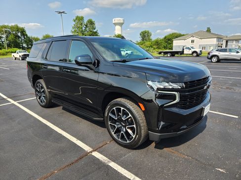 Used 2023 Chevrolet Tahoe RST AWD/4WD image 9