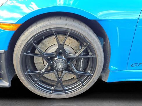 Used 2023 Porsche 718 Cayman GT4 RS w/ Weissach Package RWD image 16