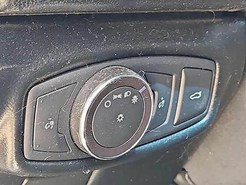 Used 2019 Lincoln MKZ Reserve FWD image 14