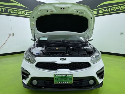 Used 2021 Kia Forte LXS FWD image 4