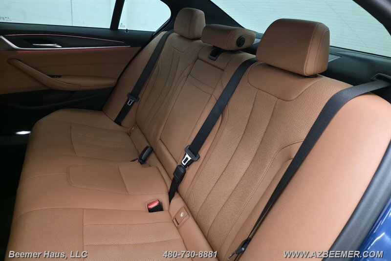 Used 2023 BMW 530i w/ M Sport Package RWD image 23