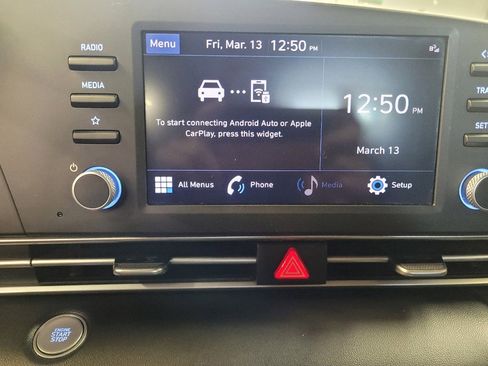 Used 2023 Hyundai Elantra SEL FWD image 25