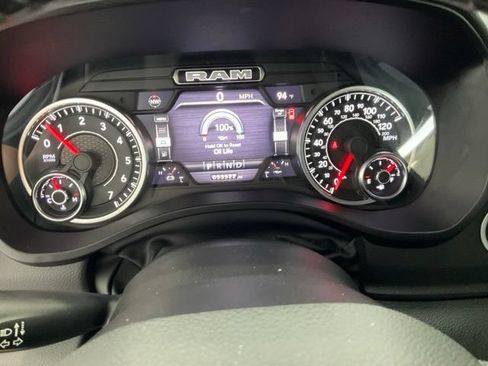 Used 2022 RAM 1500 Big Horn RWD image 9