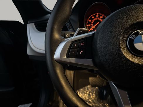 Used 2015 BMW Z4 sDrive28i image 24