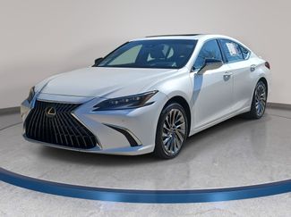 Used 2024 Lexus ES 300h Ultra Luxury w/ Accessory Package (Z2) video 1