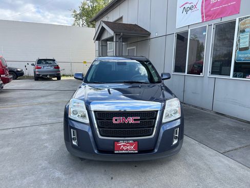 Used 2014 GMC Terrain SLE image 2