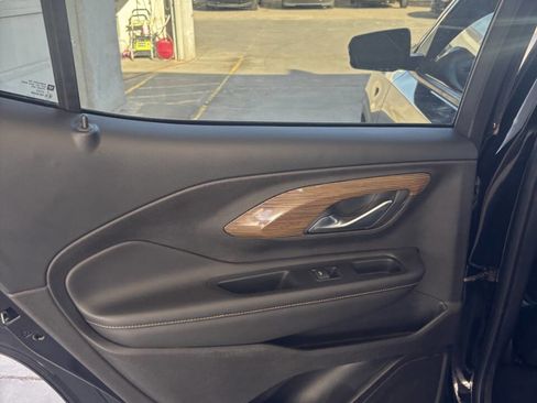 Used 2018 GMC Terrain SLE w/ Driver Convenience Package image 21