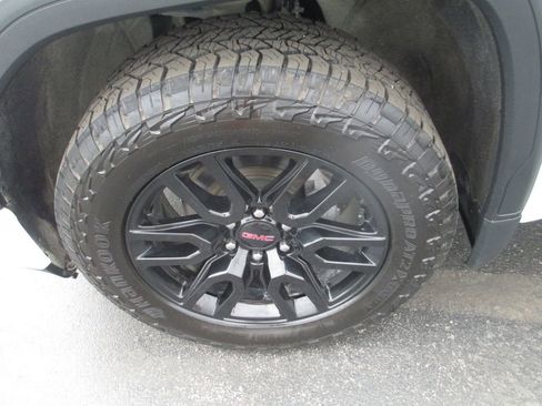 Used 2021 GMC Sierra 1500 Elevation AWD/4WD image 15