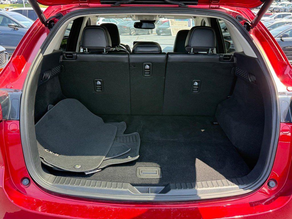 Used 2025 MAZDA CX-5 AWD 2.5 S w/ Preferred Package image 4