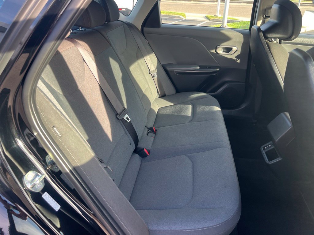 Used 2025 Kia K4 FWD image 28