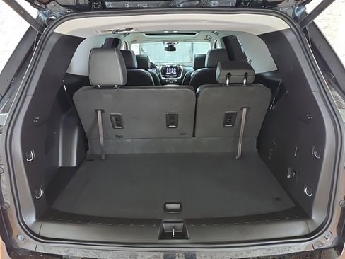 Used 2020 Chevrolet Traverse Premier w/ Redline Edition image 13