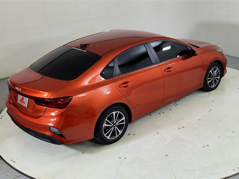 Used 2023 Kia Forte LXS w/ LXS Technology Package image 22