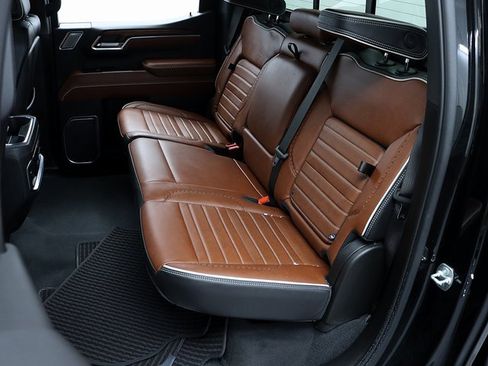 Used 2025 GMC Sierra 1500 Denali Ultimate image 13