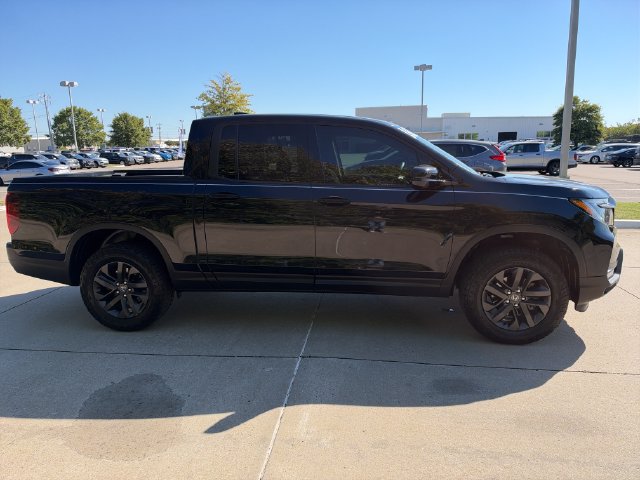 Used 2021 Honda Ridgeline Sport image 6