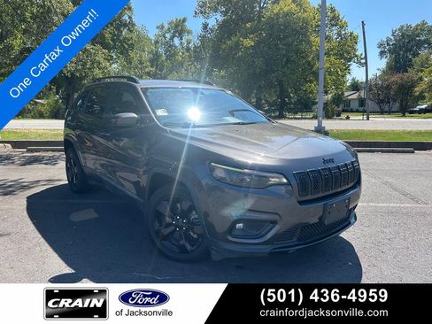 Used 2020 Jeep Cherokee Latitude Plus FWD image 1