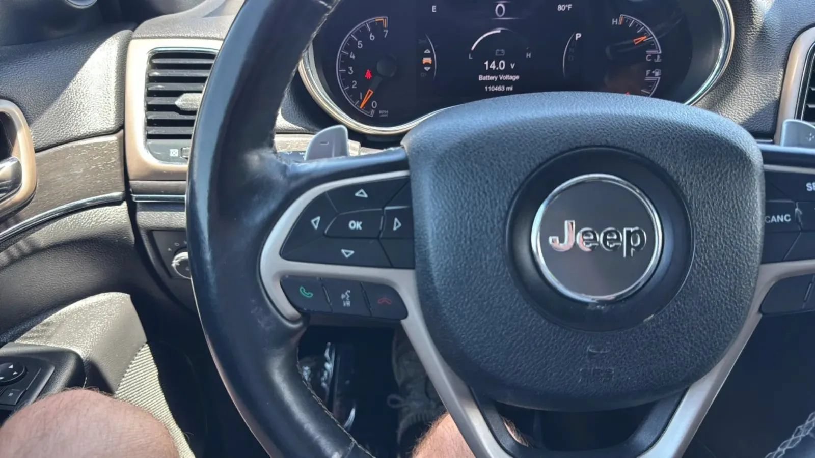 Used 2017 Jeep Grand Cherokee Limited w/ Luxury Group II RWD image 32
