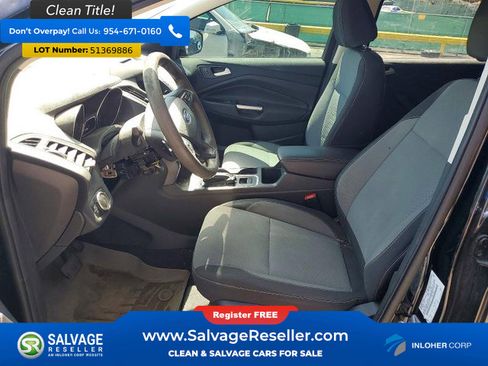 Used 2017 Ford Escape SE w/ Equipment Group 201A AWD/4WD image 9