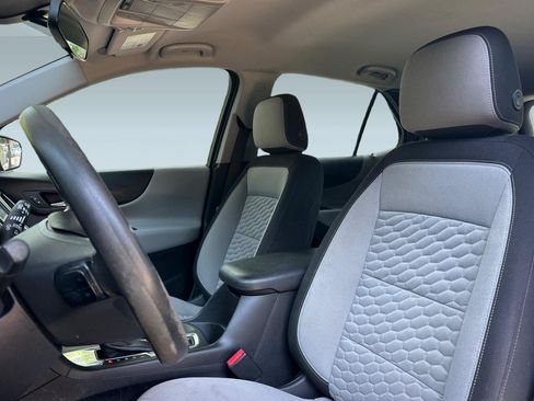 Used 2018 Chevrolet Equinox LS FWD image 20
